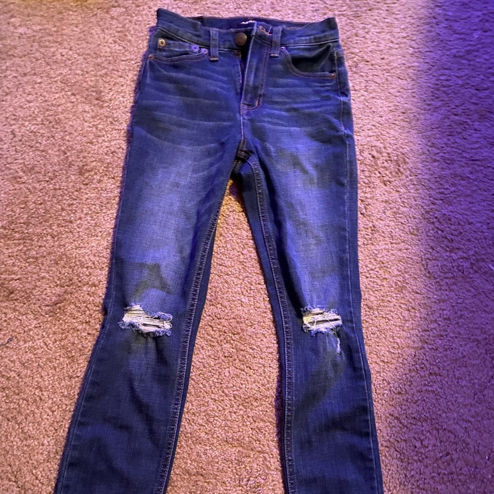 00 Aeropostale jeans, ripped